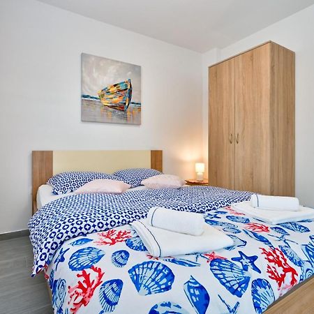 Apartman Michael / Novalja / Zrce Екстериор снимка