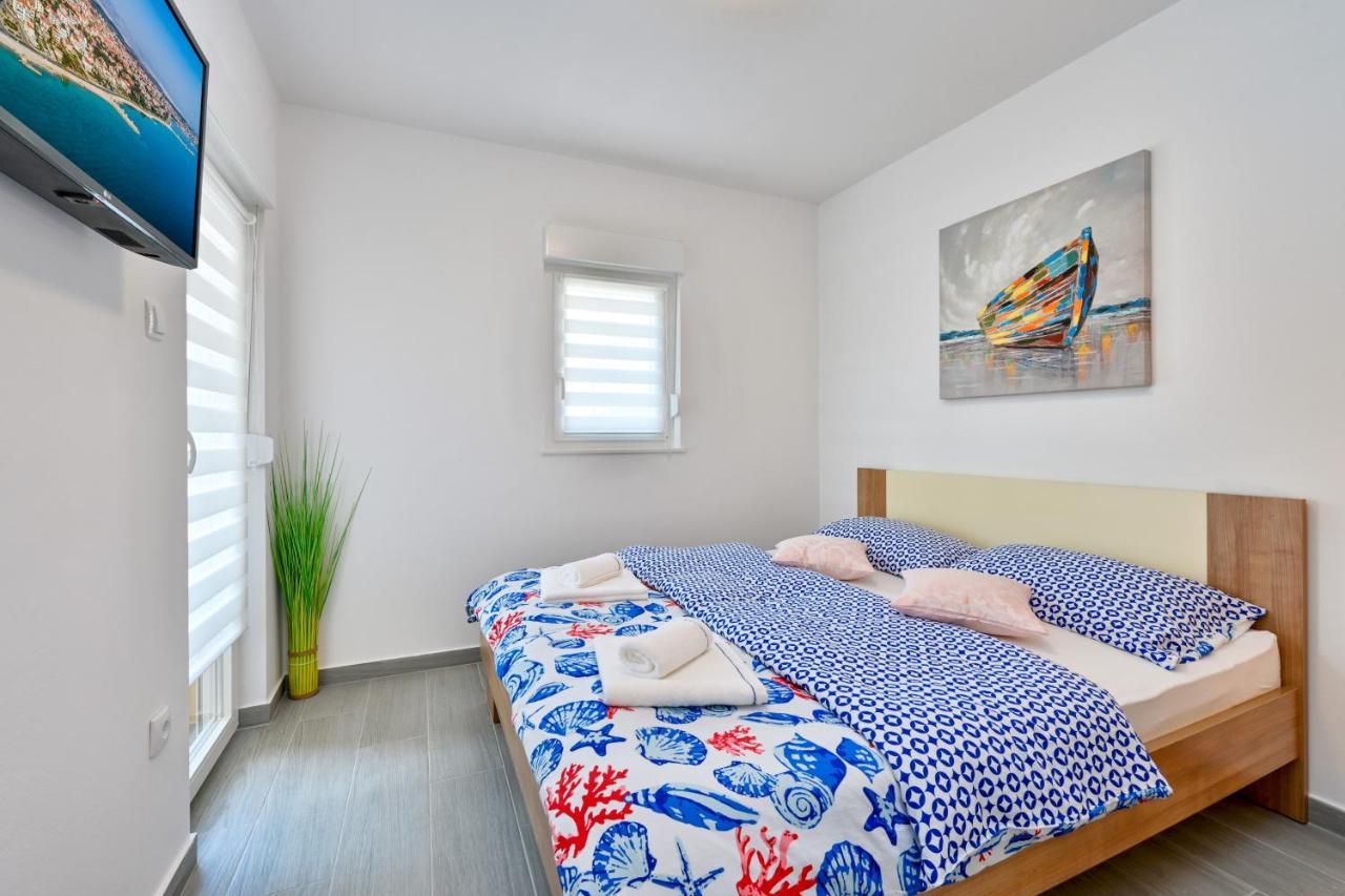 Apartman Michael / Novalja / Zrce Екстериор снимка